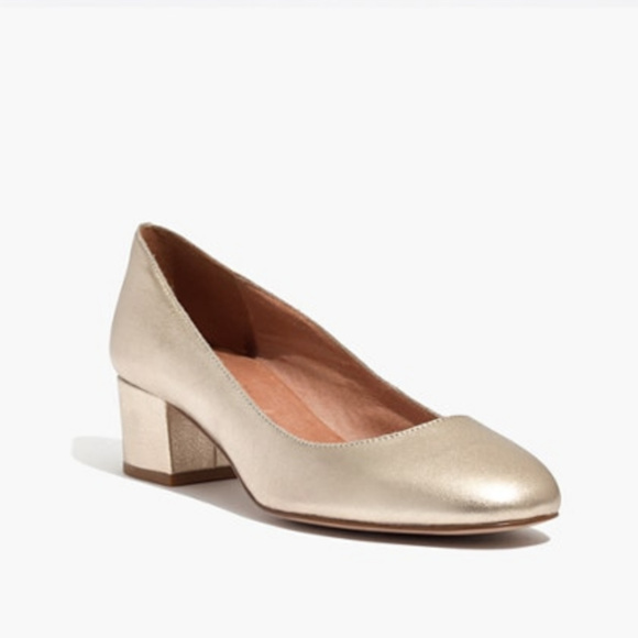 Madewell Shoes - NIB Madewell The Ella Pump in Metallic Sz 6